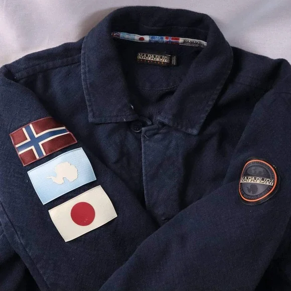 Napapijri Geographic Men's Navy Blue Button Up Overshirt Jacket Flags Size M - Picture 2 of 7
